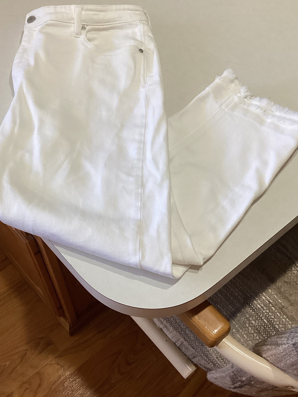 KanCan White Frayed Hem Women's Jeans